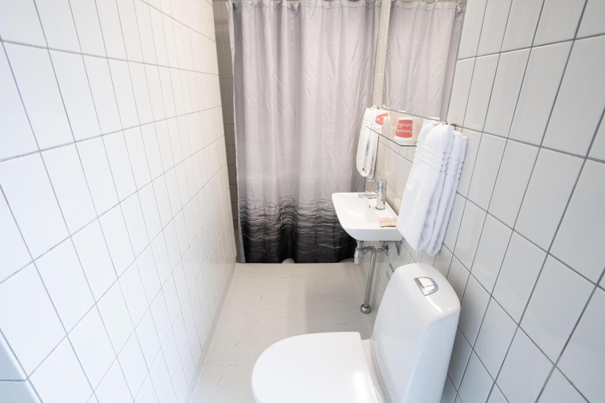 Vinhuset Hotel 3*