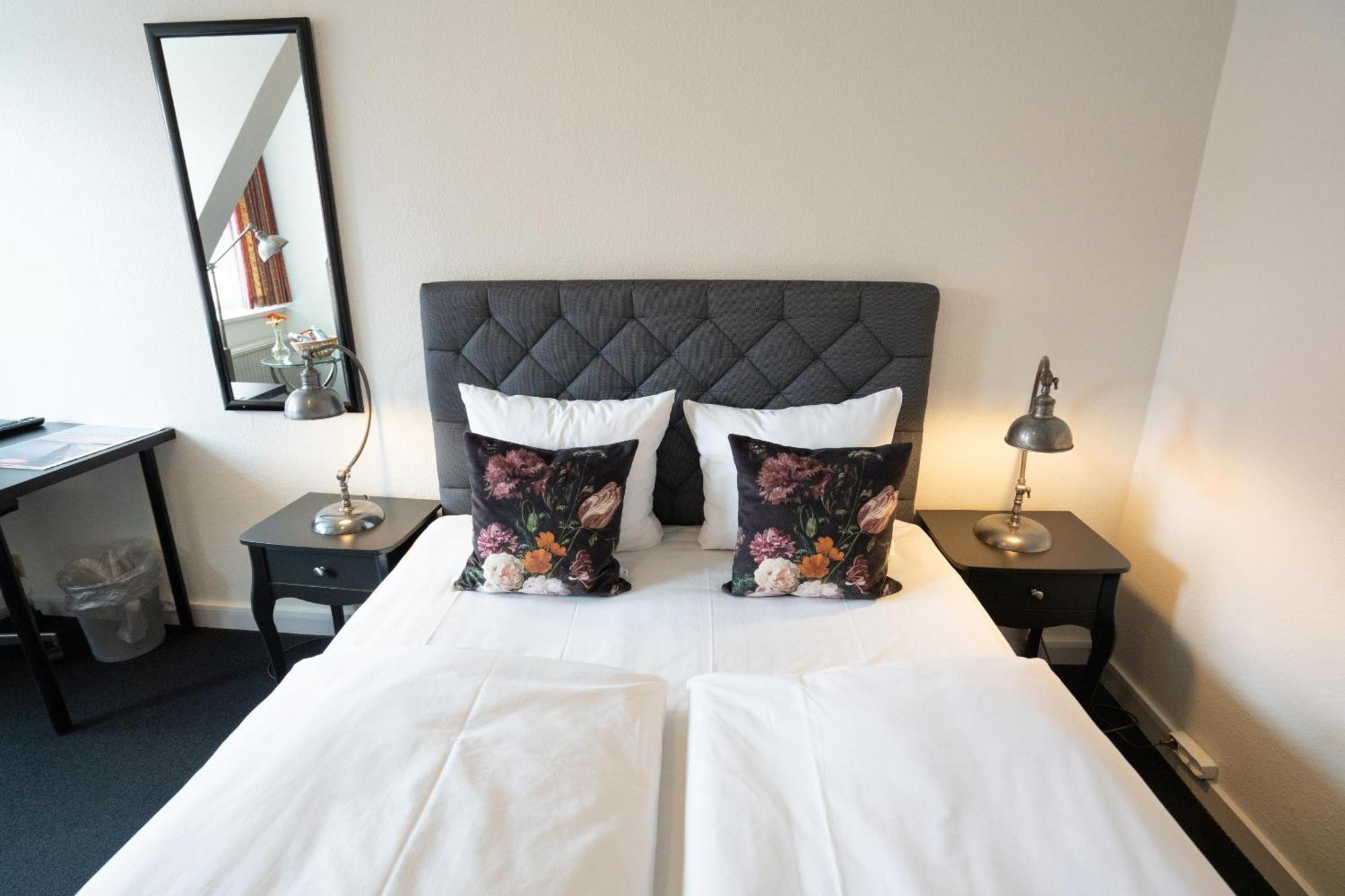 Vinhuset Hotel